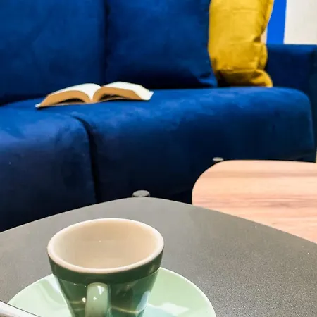 Alfea Deluxe Loft & بيت ضيافة