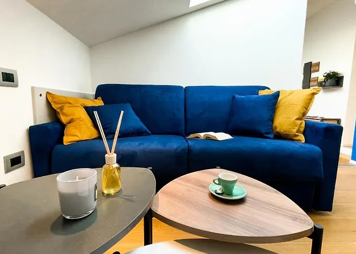 Alfea Deluxe Loft & トレント