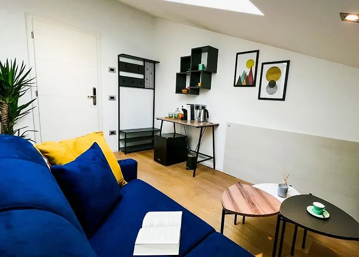 ゲストハウス Alfea Deluxe Loft &